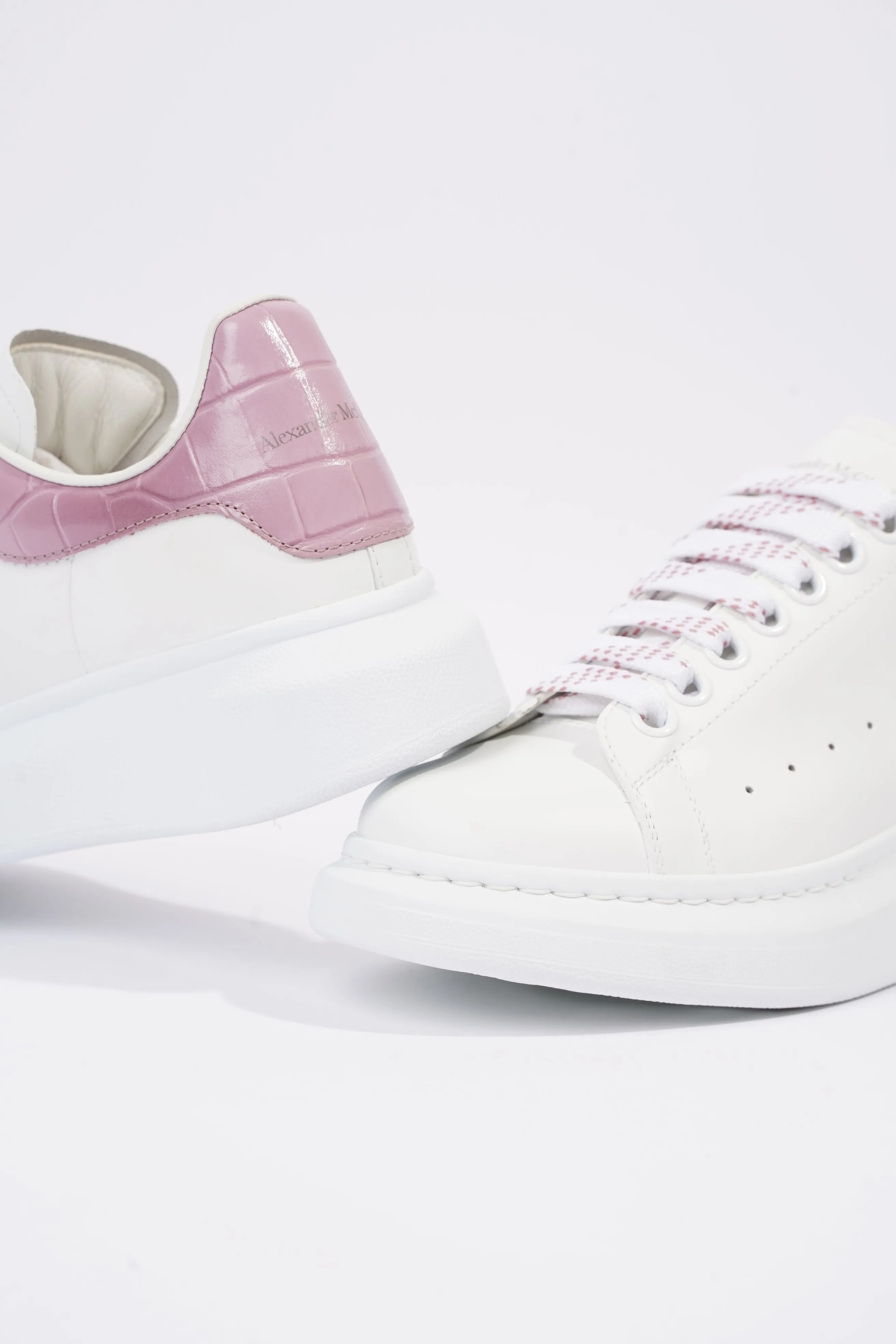 Alexander McQueen Womens Oversized Sneakers White / Pink Tab EU 37 / UK 4