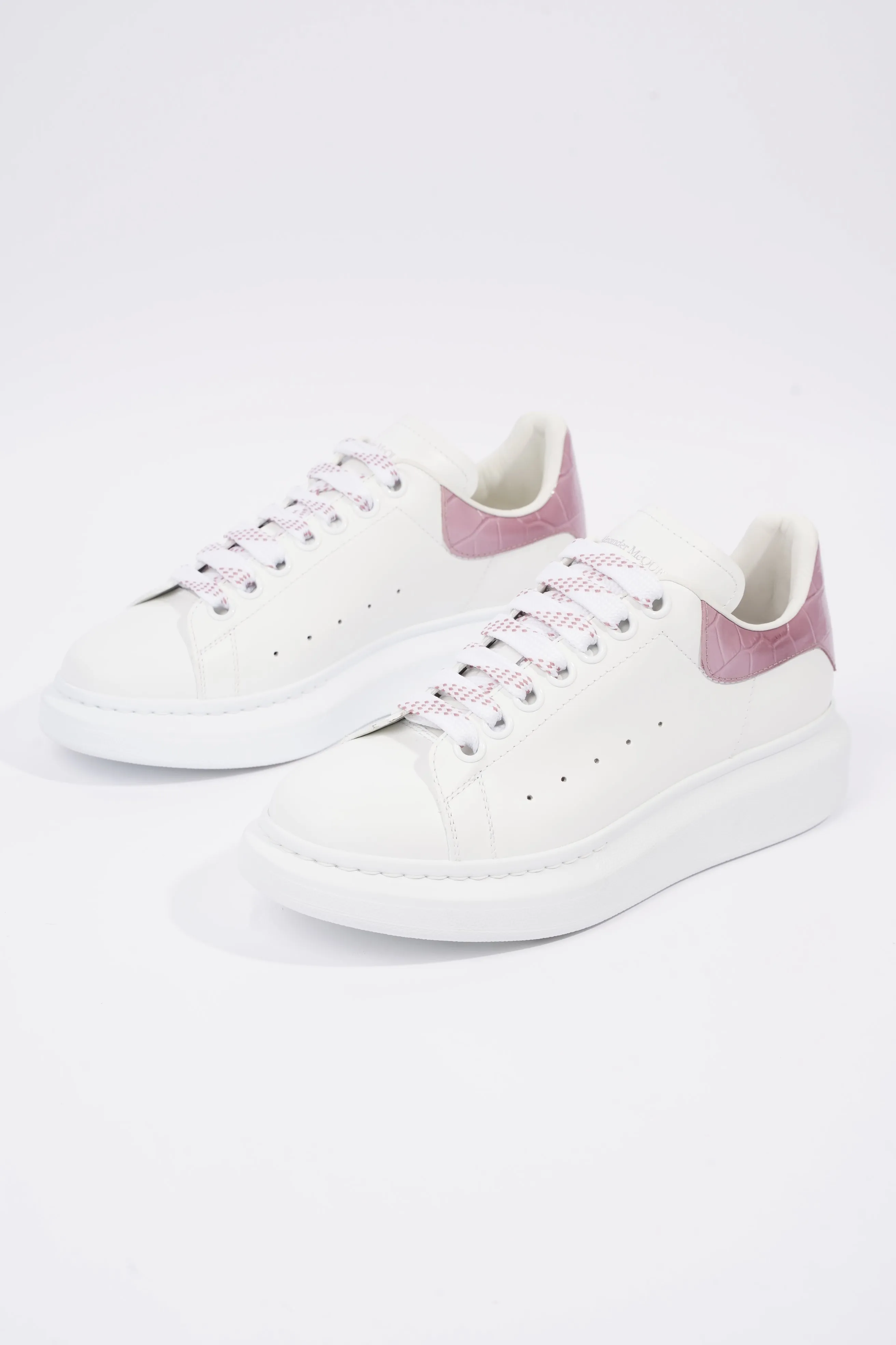 Alexander McQueen Womens Oversized Sneakers White / Pink Tab EU 37 / UK 4