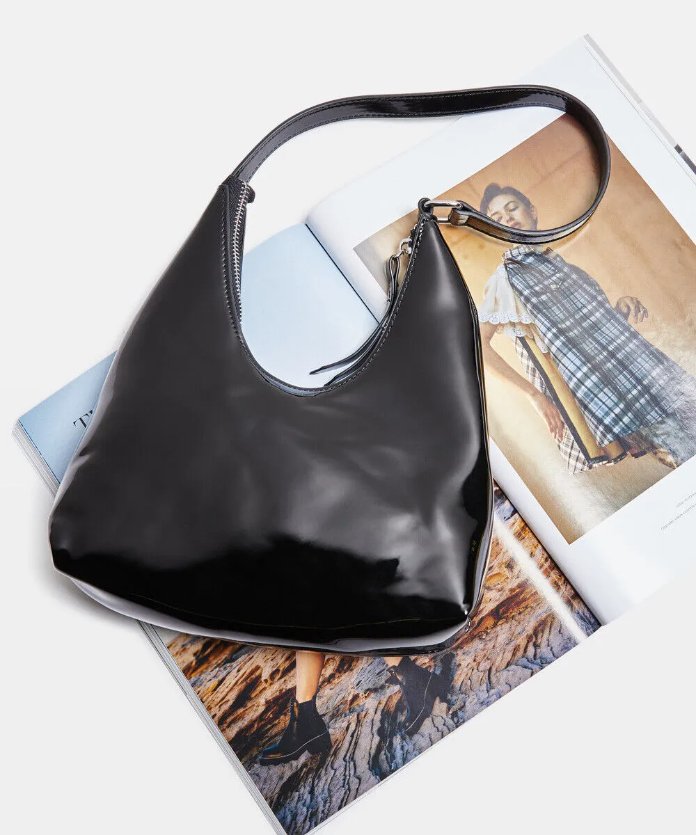 Alice In The Eve 90's Patent Shoulder Bag Black