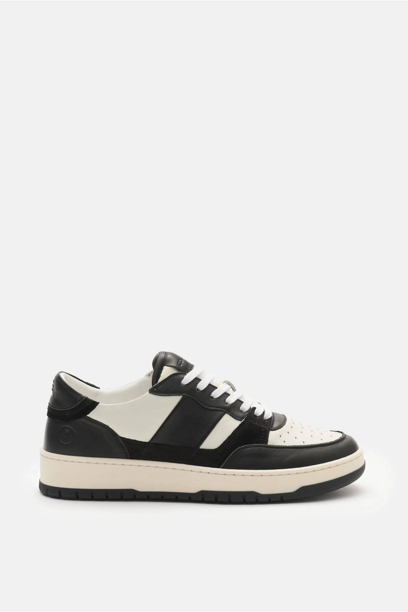 COLLEGIUM sneakers 'Pillar Alpha' off-white/black