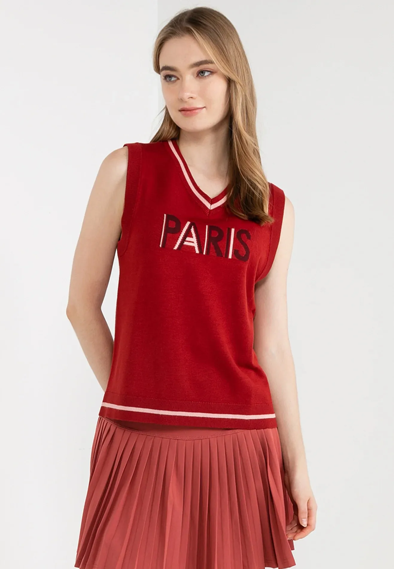 ELLE Active “PARIS” Sleeveless V-Neck Knitted Vest