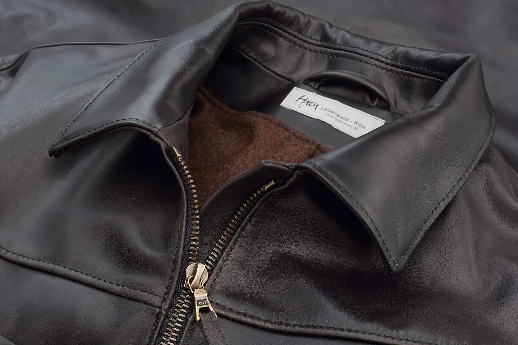 Men horse leather jacket pull up, Black brown | Manufactum