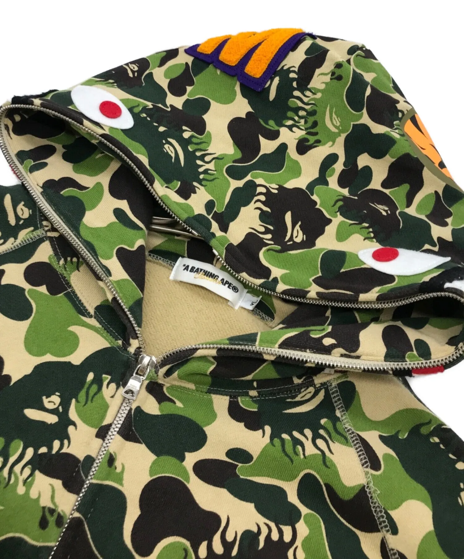 [Pre-owned] A BATHING APE Fire Camo Shark Zip-Up Hoodie