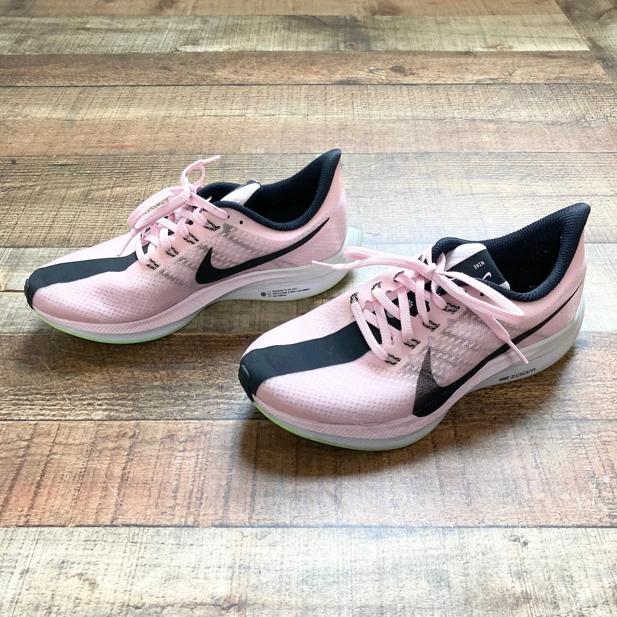 Pre-Owned Nike Pink/Black Zoom X Pegasus 35 Turbo Sneakers- Size 7.5