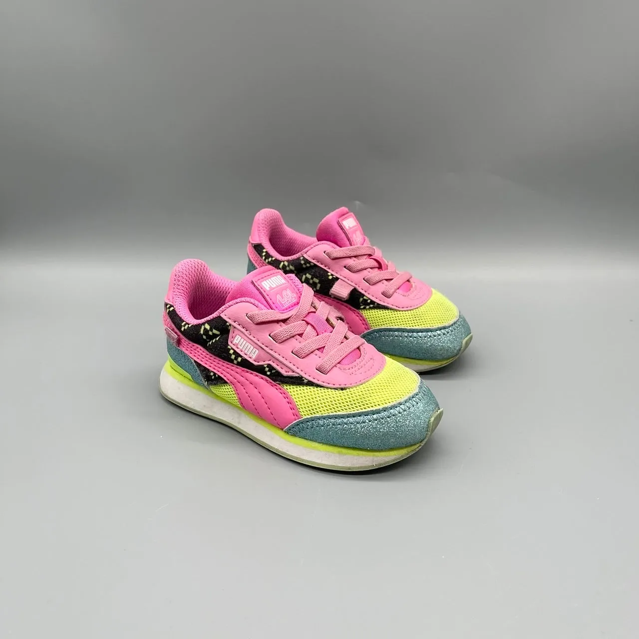 Puma x LOL / Runner / US8