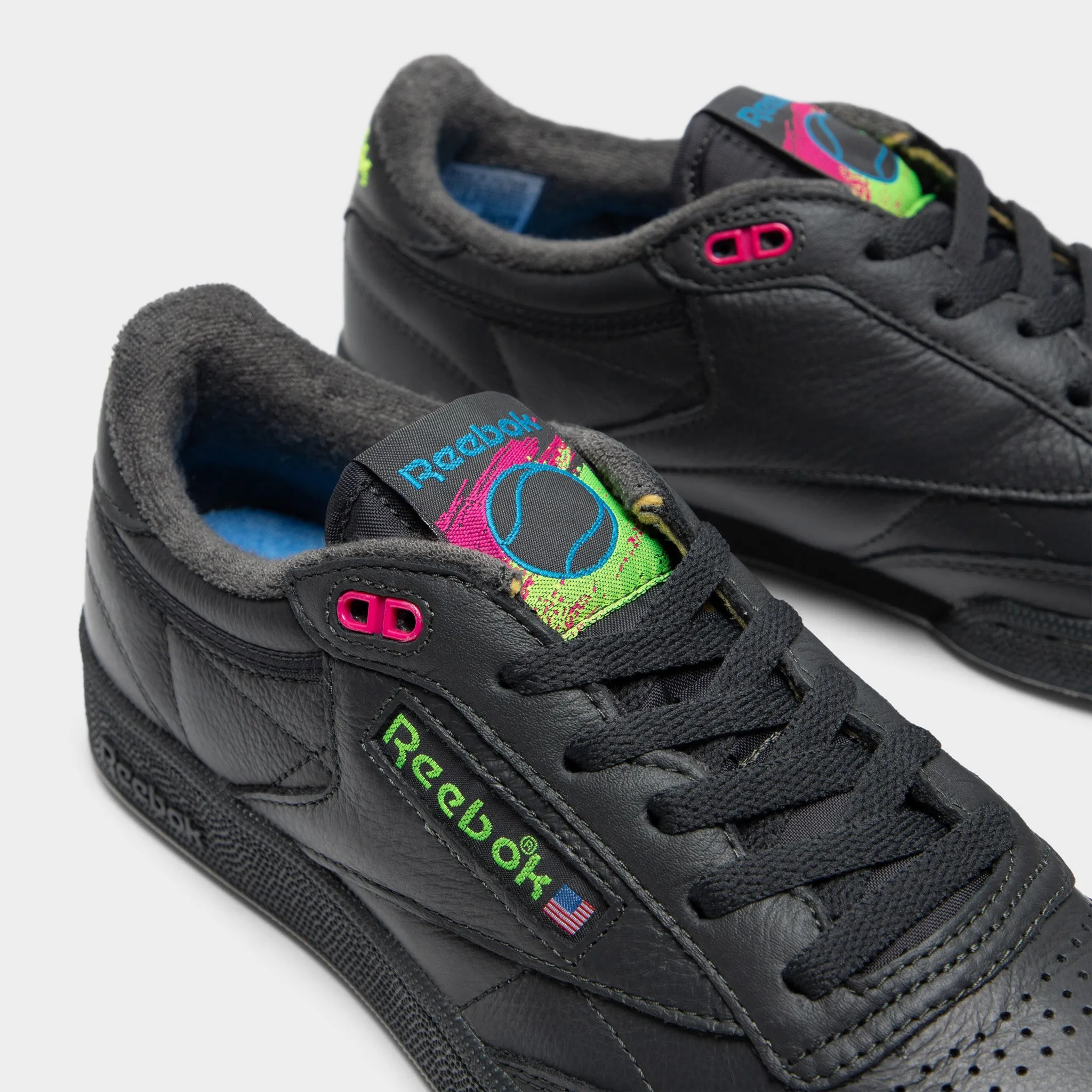 Reebok Club C Black / Volt