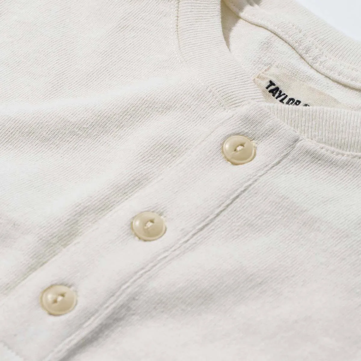 The Heavy Bag Henley - Natural